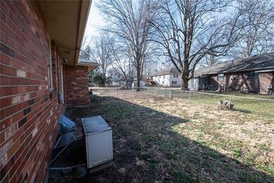 917 NW 10th St, Blue Springs, MO 64015 - photo 6