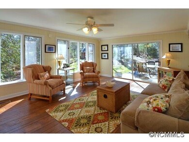 Sunroom W/Pegged oak floors