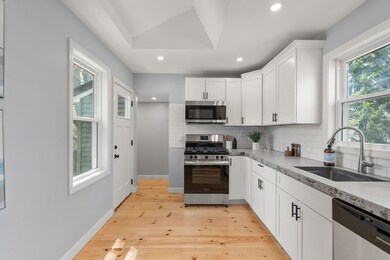 15-17 Harris St unit 1, Salem, MA 01970 - photo 3