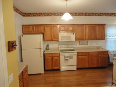 4867 Derby Ln unit 38B, Macungie, PA 18062 - photo 4