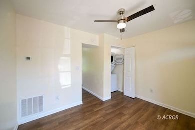 7 W 2nd St, the Plains, OH 45780 - photo 6