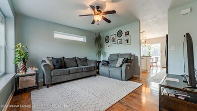 4047WATTSLANE04