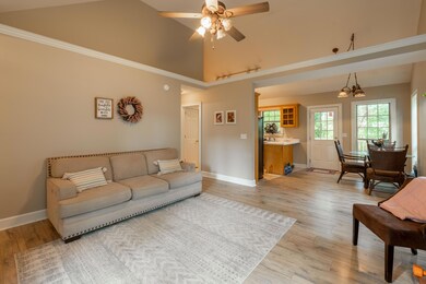 D85_8225-HDR