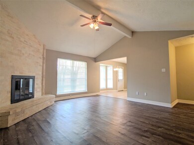 4527 Towergate Dr, Spring, TX 77373 - photo 4
