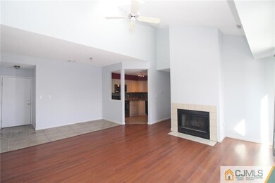 7312 Tamarron Dr unit 7312, Plainsboro, NJ 08536 - photo 4