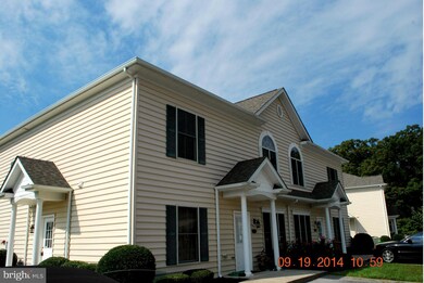 22535 Chickadee Cir unit 5-3, Lexington Park, MD 20653 - photo 2