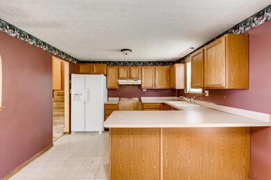 651 Sycamore Dr Pickerington-large-007-1