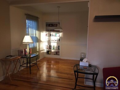 1124 SW Jane Ave, Topeka, KS 66604 - photo 3