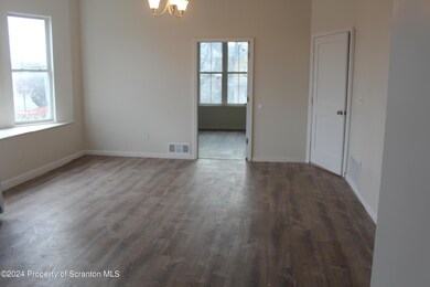 1122 Luzerne St unit A, Scranton, PA 18504 - photo 6