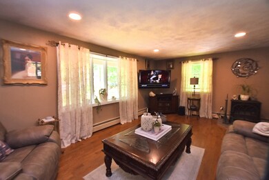 506 Snake Hill Rd, North Scituate, RI 02857 - photo 2