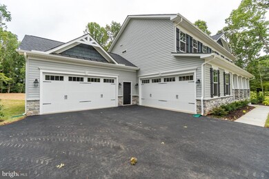 23 Chesapeake Dr, Stafford, VA 22554 - photo 2