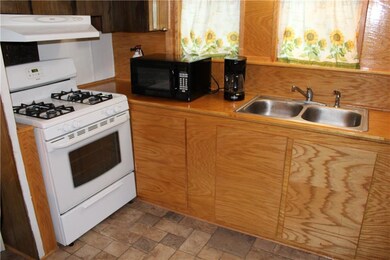 618 W Franklin St, Thorntown, IN 46071 - photo 4