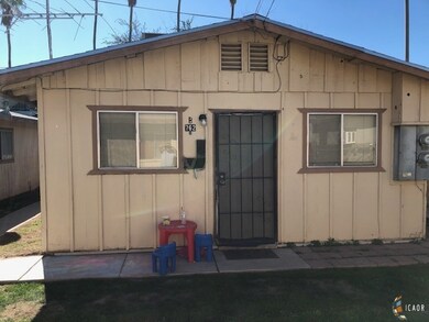 758 W Commercial Ave, El Centro, CA 92243 - photo 4