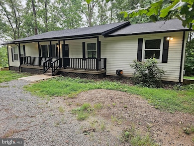 133 Meadows Rd, Fredericksburg, VA 22406 - photo 2