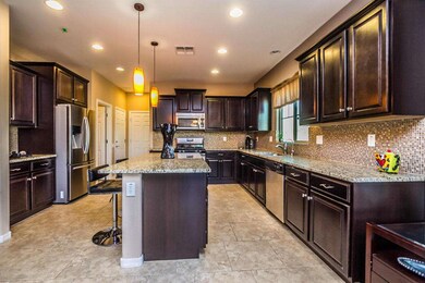 Huge Island Kitchen 1