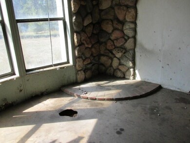 Interior3