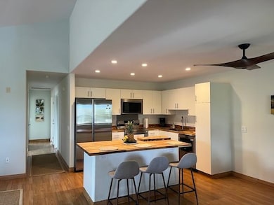 46 Polohina Ln unit 5, Lahaina, HI 96761 - photo 4