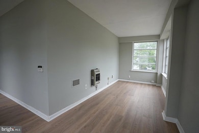 409 N 7th St, Millville, NJ 08332 - photo 3