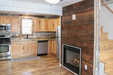 1902 10th Ave N. Grand Forks (3 of 13)