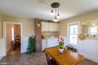 288 Chapel Rd, Middletown, VA 22645 - photo 6