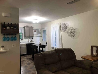 8 Woodard St, Glens Falls, NY 12801 - photo 6