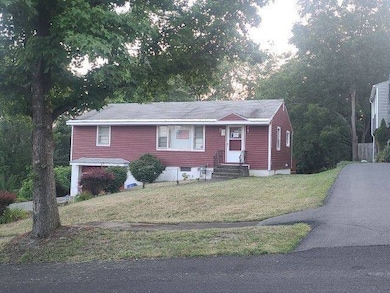 212 Deforest Rd, Syracuse, NY 13214 - photo 6