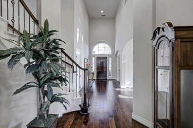 1706 Libbey Dr, Houston, TX 77018 - photo 2