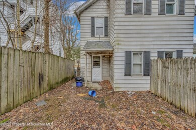 821 Delaware St, Scranton, PA 18509 - photo 3