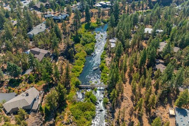 63181 NW Via Cambria, Bend, OR 97703 - photo 4