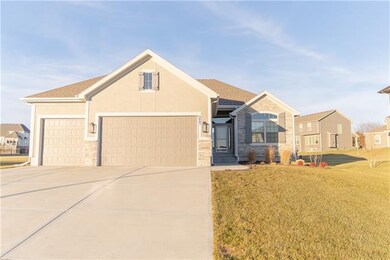 9667 Mccormack Dr, Lenexa, KS 66227 - photo 2