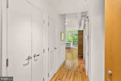 1700 Kalorama Rd NW unit 305, Washington, DC 20009 - photo 5