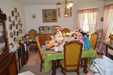 7401 Lillie Ln, Pensacola, FL 32526 - photo 7