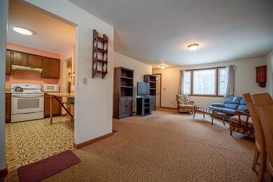 9 Wolfe Den Dr, New Hampton, NH 03256 - photo 7