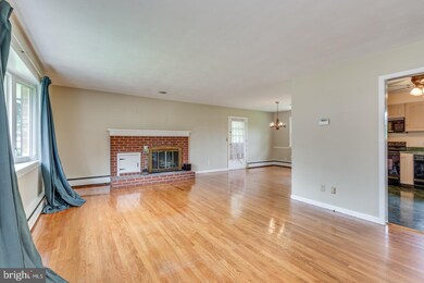 12 Cranbrook Rd, Trenton, NJ 08690 - photo 5