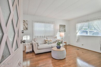 cLiving Dining and Kitchen1