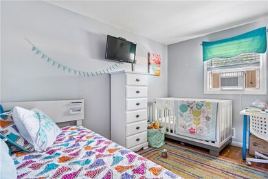 59 Morse Ave, Warwick, RI 02886 - photo 2