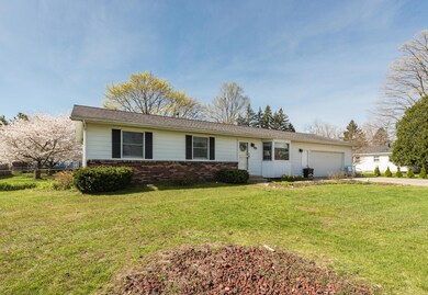 280 Spring St NE, Cedar Springs, MI 49319 - photo 2