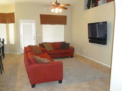 3601 E Decatur - Family Room 2
