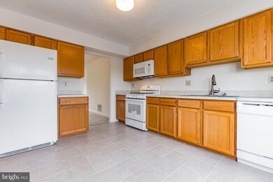 11542 Cosca Park Place, Clinton, MD 20735 - photo 6