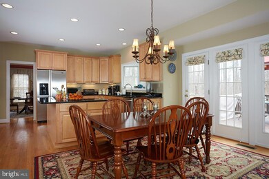 5200 Summit Dr, Fairfax, VA 22030 - photo 6