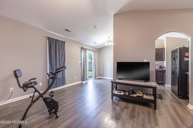 603 Denim Drive, Richlands, NC 28574