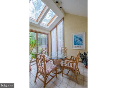 725 Cherry Cir, Wynnewood, PA 19096 - photo 7