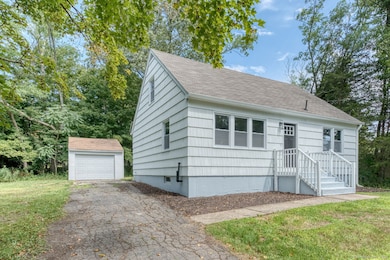 29 Mine Rd, Bristol, CT 06010 - photo 2