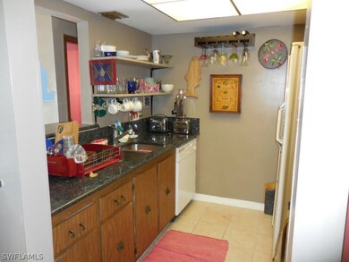 3706 Broadway unit 32, Fort Myers, FL 33901 - photo 4