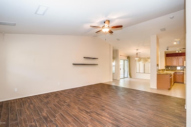 10146 E Kiva Ave, Mesa, AZ 85209 - photo 5