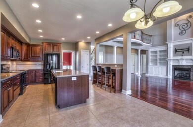 Large Kitchen with Bar