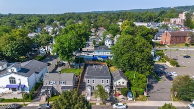 26 Washington St unit 2, Montclair, NJ 07042 - photo 6