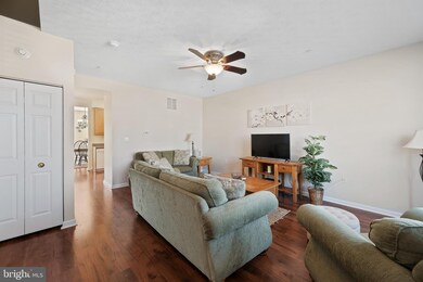 1159 Balsam Cir, Sykesville, MD 21784 - photo 5