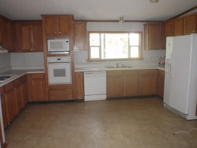 304 Kitchen