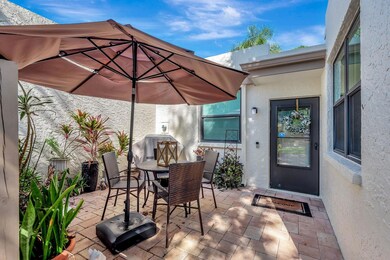 122 Pinehurst Dr unit 122, Bradenton, FL 34210 - photo 2